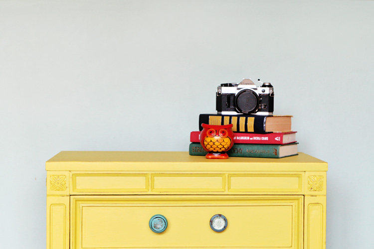 Drab to Fab &ndash; Two End Table Makeovers