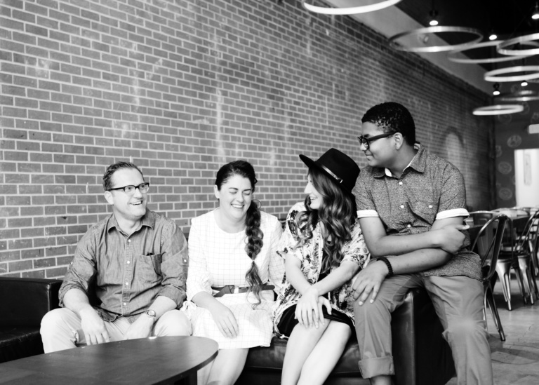 How to Take Your Own Christmas Pictures