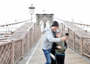 New York City - Walking Across the Brooklyn Bridge