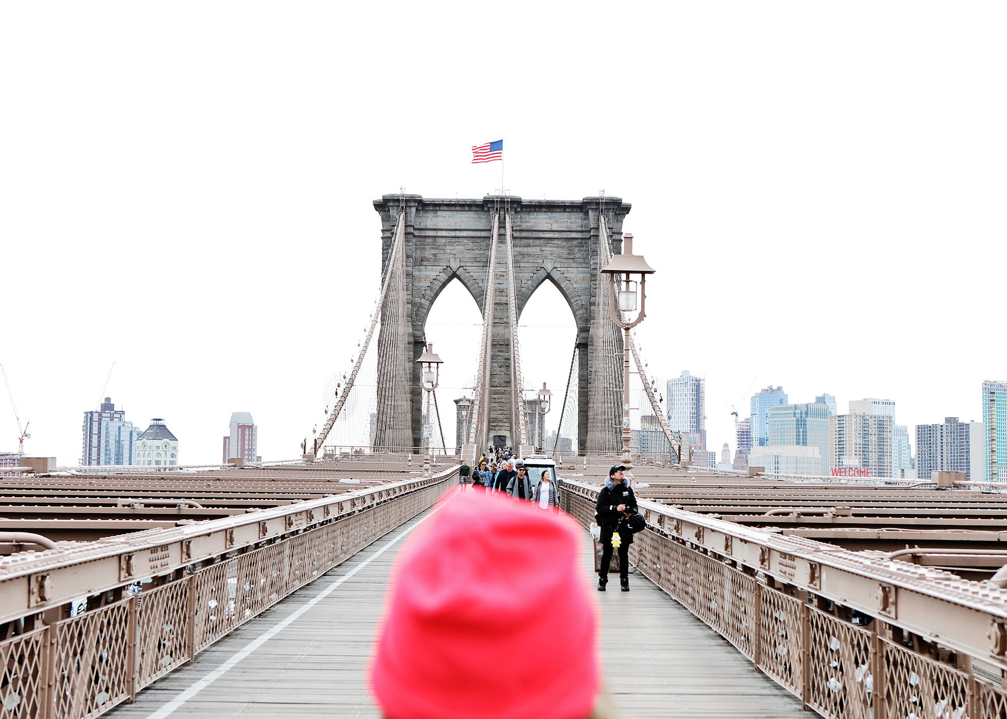 New York City - Walking Across the Brooklyn Bridge